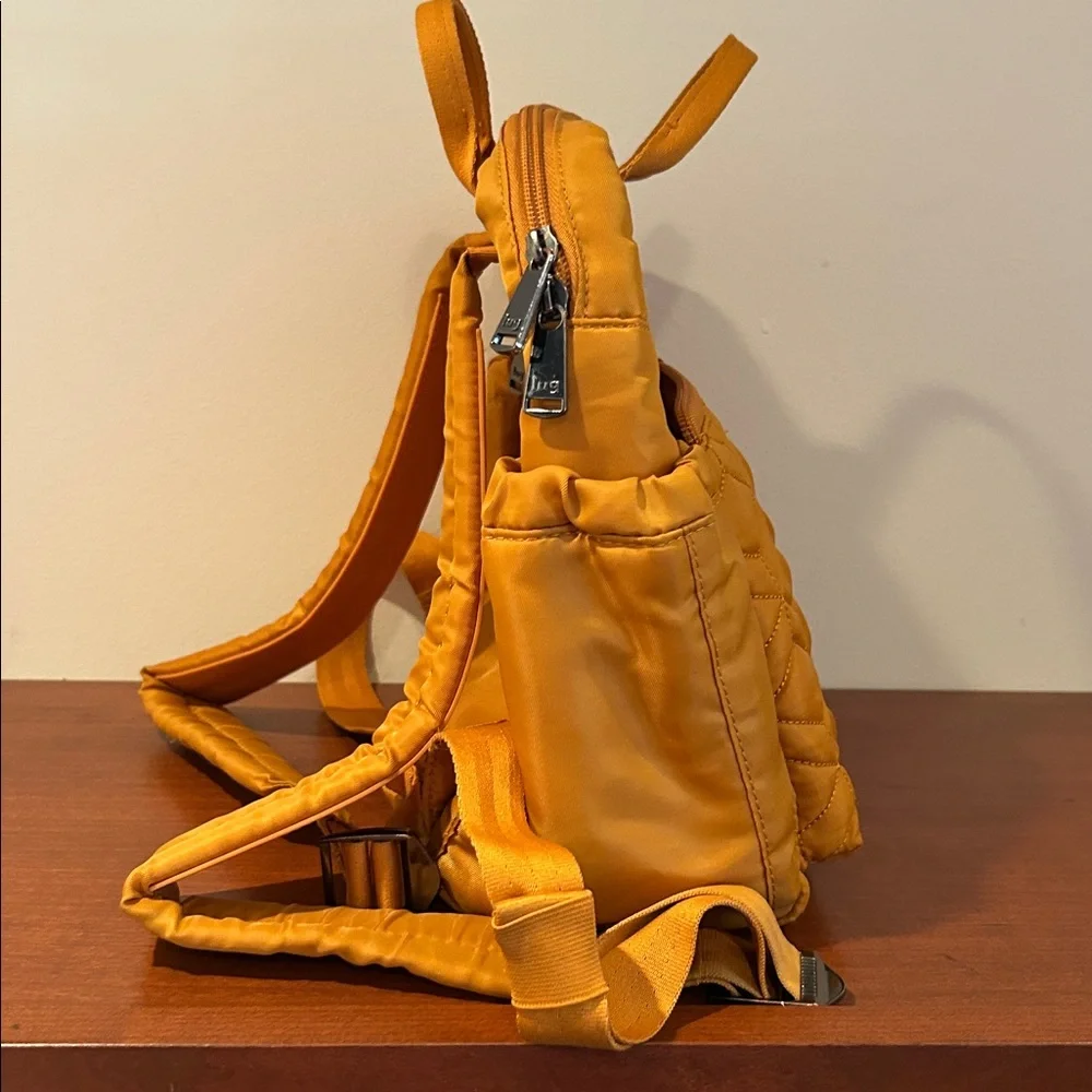 Lug Dodger Quilted Mini Backpack with top handles - Picture 4 of 15